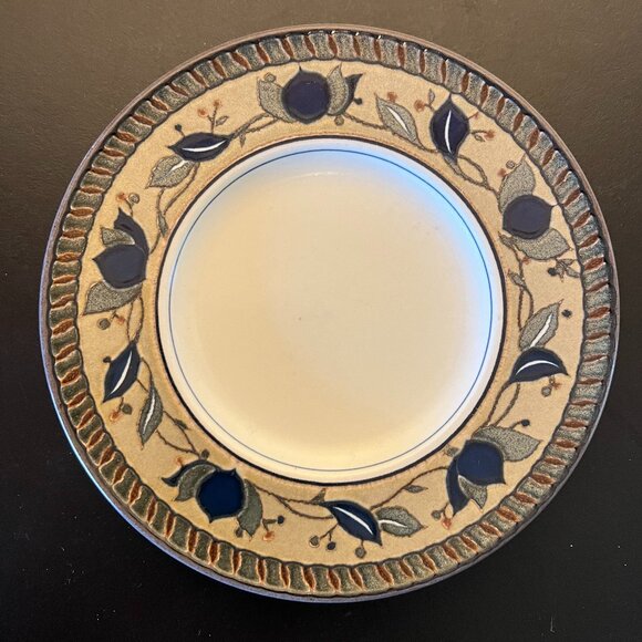 Trio of MIKASA Intaglio ARABELLA Flat Bottomed Cup & Saucer Sets ~ CAC 01 - Picture 6 of 11